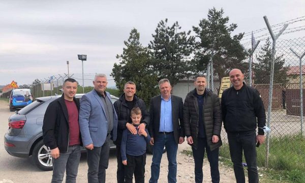 Nexhat e Fadil Demaku lirohen nga burgu