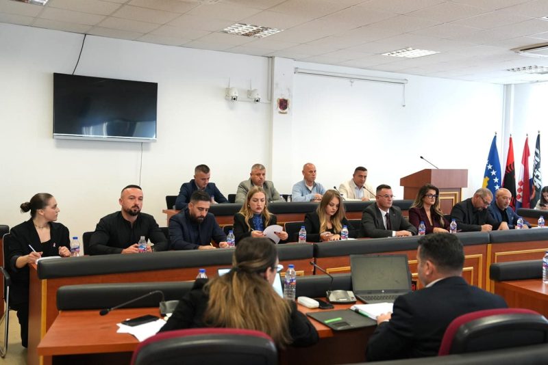 Mbajtur mbledhja e rregullt e Kuvendit të Komunës së Drenasit