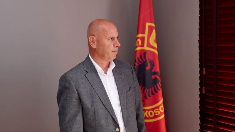 “Merruni vesh o hapni krah”, Lladrovci me mesazh të fortë për liderët